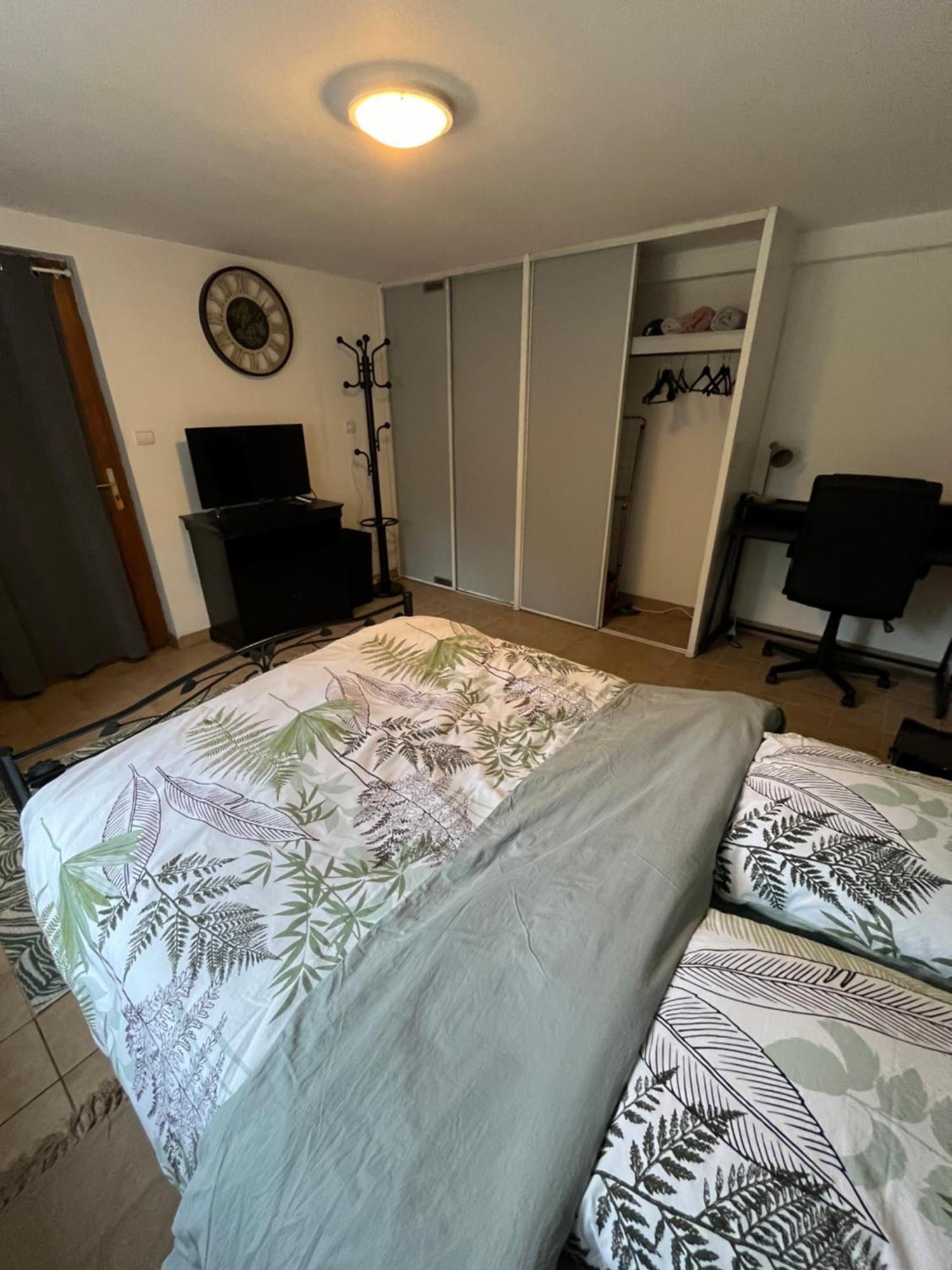 Logement Paisible En Bord De Vienne Bonneuil-Matours Extérieur photo